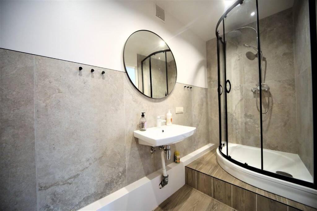 Two Bedroom / Old Town With Private Terrace Riga Exterior foto